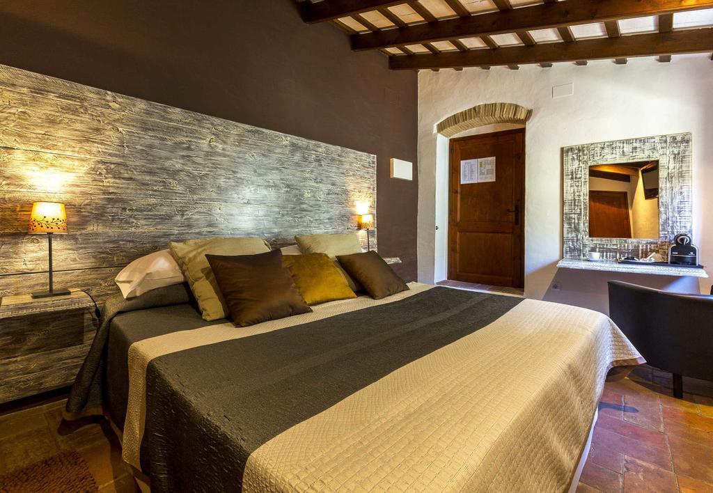 El Cau Del Papibou - Adults Only Hotel Peratallada Bilik gambar